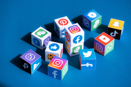 4 Types of Businesses That Benefit from Social Media Marketing